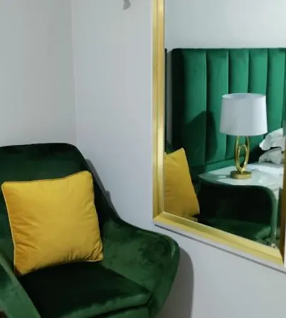 Boutique Hotel *
