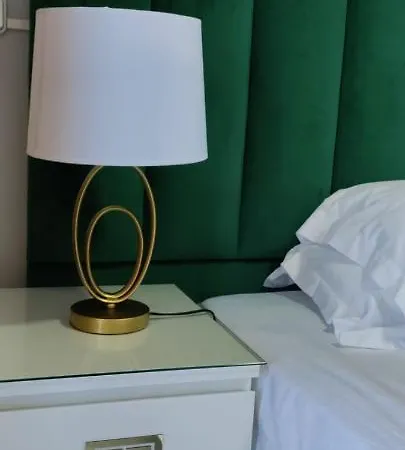 Boutique * וילה דה ריי